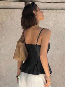 Siren Gaze 秋季女款黑色PU優雅夜店風蕾絲拼接扭結單肩上衣，不對稱蕾絲飾邊抓皺無袖Y2K露背短版背心上衣 - 黑色 - 查看 2