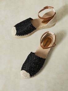 Styleloop Ladies Retro Black Vacation Style Hollow Woven Pull-Up Belt Hemp Rope Platform Shoes - Black - View 5