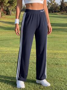 CourtClass CourtClass Celana Olahraga Wanita Warna Blok Biru Tua untuk Golf, Gym, dan Musim Panas - Navy Blue - View 3