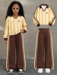 SHEIN Tween女孩秋冬休閒復古學院風黃色與棕色條紋印花POLO領小Logo印花織帶裝飾寬鬆長袖衛衣與配套織帶寬腿直筒運動褲套裝 - 黃色 - 查看 2