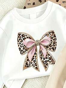 SHEIN 1 SET RANDOM Girls' Crew Neck Sweatshirt Set, Available In All-Over Leopard Print Rabbit, Leopard Print Bow, And Sequin Heart Styles, Paired With Matching Slim-Fit Long Pants, Sweet And Cool Fashionable Design, Suitable For Outings, Shopping, Daily Wear, Spring, Autumn, And Winter - Black - View 7