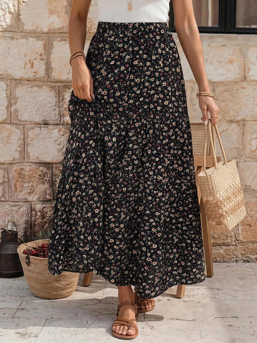 EMERY ROSE Women's Patchwork Floral Print Long Midi Skirt - Black - View 1