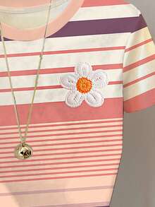 Tween Girl Casual Minimalist Muted Tone Striped With Floral Logo Graphic, Fashion Classic, Versatile Must-Have, Back To School, Short Sleeve Crew Neck T-Shirt Suitable For Summer, Graphic, Kawaii, Graphic Print, Y2K, Cute Tops - Multicolor - View 4