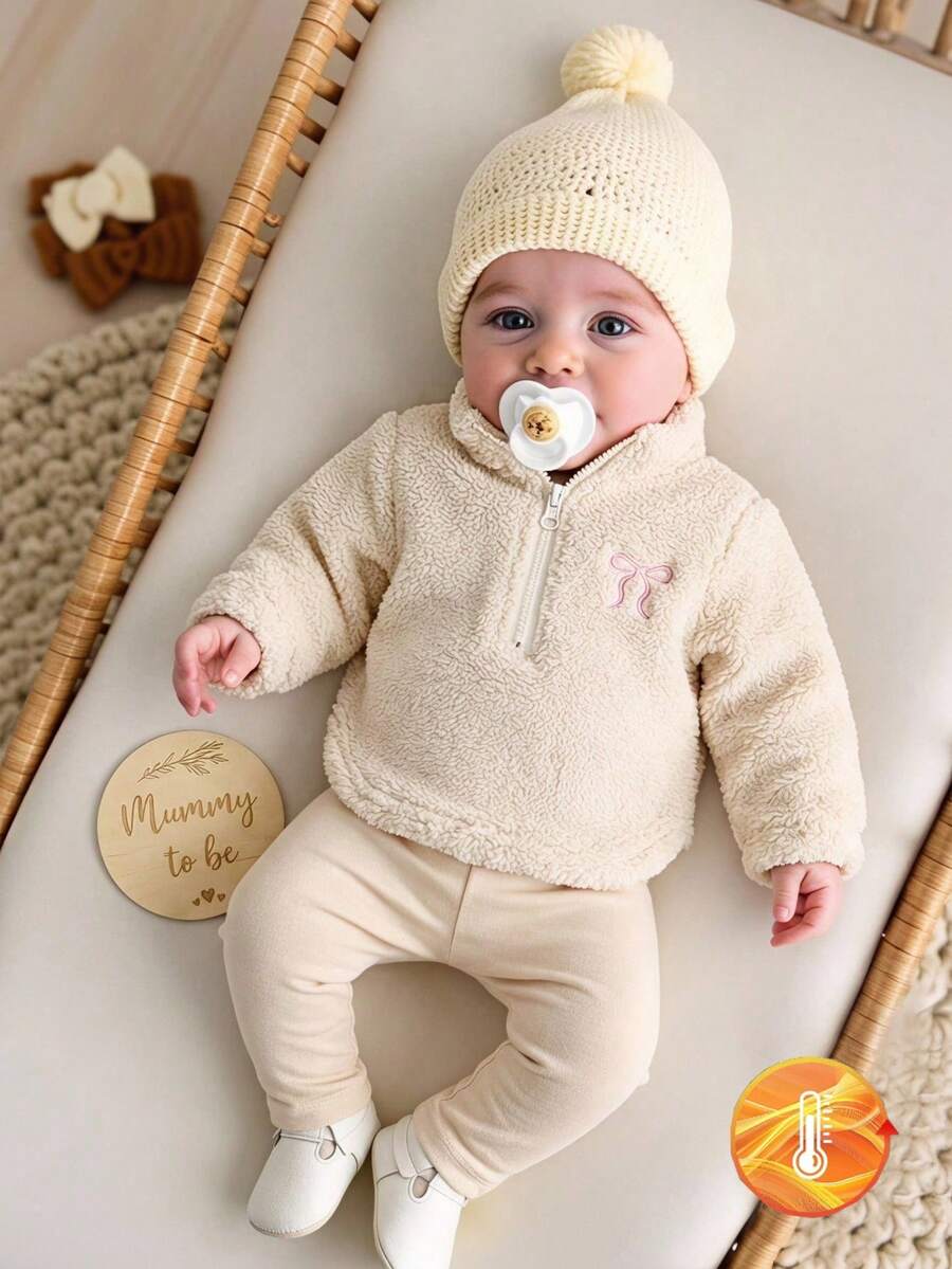 SHEIN Vintaside Kids 2件組新生女嬰杏色毛絨蝴蝶結刺繡純色小立領拉鍊長袖套頭上衣 + 鬆緊腰長褲,休閒可愛韓風保暖加厚內裡極簡套裝,適合秋冬日常外出或室內場合穿著 - 白色 - 查看 1