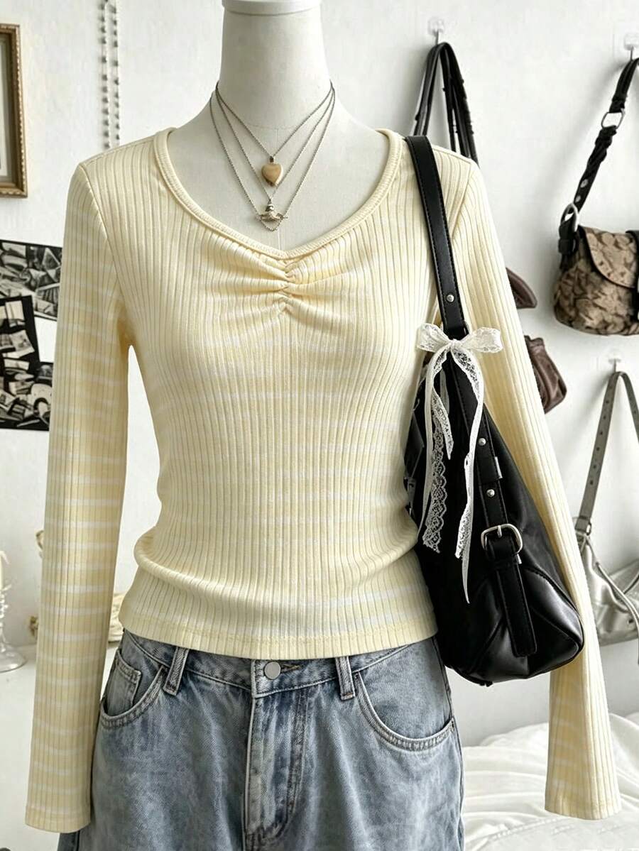 SHEIN Sparklyn 女童短袖休閒可愛INS風舒適寬鬆百搭 Polo 領粉色與白色條紋 T 恤 校園秋季 - 黃色 - 查看 1
