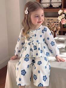 SHEIN Vintaside Kids 2件組女嬰春秋圓領燈籠泡泡長袖荷葉邊前開襟蝴蝶結裝飾上衣直筒長褲套裝 藍色與白色 - 藍色 - 查看 2