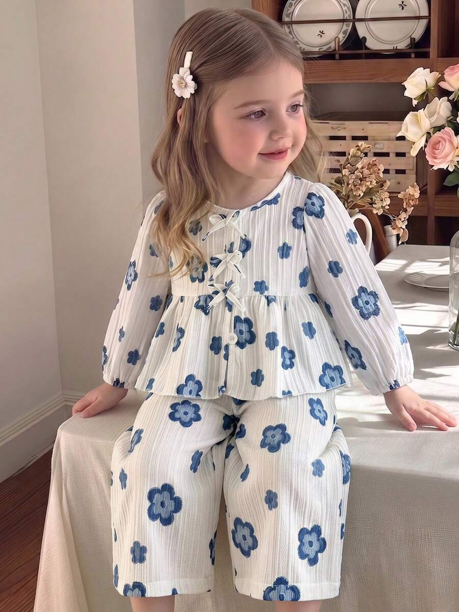 SHEIN Vintaside Kids 2件組女嬰春秋圓領燈籠泡泡長袖荷葉邊前開襟蝴蝶結裝飾上衣直筒長褲套裝 藍色與白色
