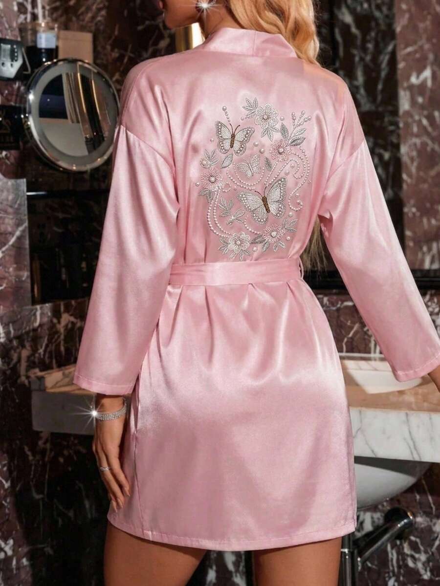 SHEIN 兒童青少年女孩返校季粉色緞面後背花卉印花長袖長繫帶睡袍家居服 秋冬款 - 淺粉色 - 查看 1