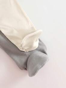 SHEIN 新生兒恐龍印花拉鍊長袖連身衣 - 米色 - 查看 7