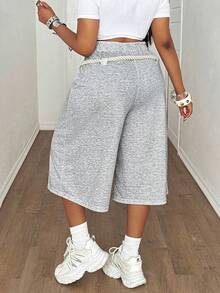 SHEIN CURVE+ Women's Plus-Size Summer Casual Sportswear Grey Sweatpants, Capri Design, White Chunky Rope Detailing, Suitable For Everyday Casual Wear, Versatile Item, Sportswear. - Grey - View 4