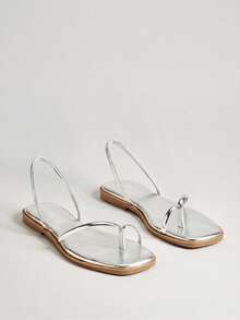 SHUZIA #UrbanLuxe 女士电镀金 TPU 绑带银色踝带环趾平底凉鞋 – 优雅、简约、奢华的日常风格。 - 銀色 - 查看 6