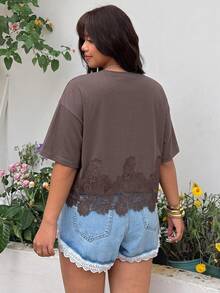GalTyme Plus Size Women's Solid Color Contrast Lace Short Sleeve Round Neck Versatile Fashion T-Shirt Holiday Brown Summer Casual - Brown - View 2