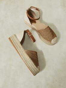 Styleloop Women's Camel Holiday Style Hollow Braided Strap Hemp Rope Platform Shoes - Camel - View 4