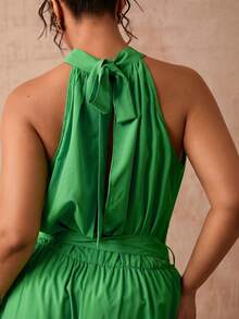 Slaydiva Plus Size Solid Color Halter Neck Jumpsuit For Vacation And Casual Wear - Green - View 10