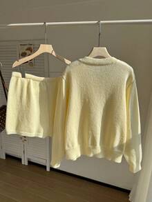 Comfortcana Plus Size Solid Color Cardigan Knitted Shorts Set Office Formal Formal Soft Soft Yellow Autumn Normal Traditional Normal Traditional Winter - Yellow - View 3