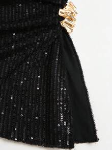 Sweetra Women's New Season Vintage Hot Girl Slim Fit Flattering High-End Asymmetrical Sequin Ruched Bandeau Top - Black - View 3