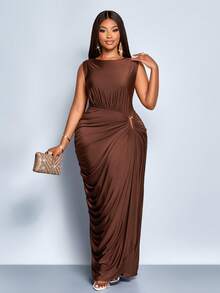 SHEIN PETITE CURVE “女士短款优雅纯色褶皱镂空时尚金属环扣独特设计抽褶开衩无袖长款连衣裙，适合秋冬季、休闲、派对、伴娘、万圣节、圣诞节、新年夜、节日服装、新年服装、圣诞派对女士冬季服装、感恩节女士服装” - 咖啡棕 - 查看 6