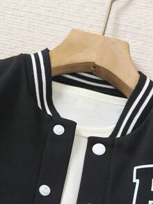 SHEIN Genkimix Kids 青少年男孩 2件套，對比色針織上衣與運動長褲套裝，角色印花，羅紋飾邊，春/秋返校街頭風戶外休閒穿搭 - 黑色 - 查看 4