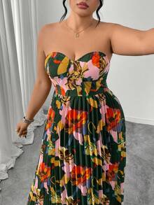 SHEIN PETITE CURVE 大码短款女士度假印花吊带连衣裙，百褶长裙，修身剪裁，尽显身材曲线。适合海岛度假、海滩派对、情人节氛围、旅行摄影、度假时尚。简约大码女装。 - 彩色 - 查看 6