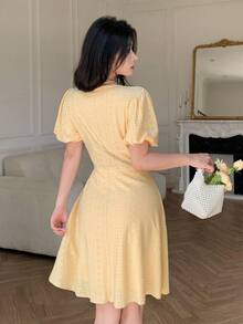 Modelyn Women's French Style Summer New Knit Jacquard Petal V-Neck Puff Lantern Sleeve Short Sleeve Waist-Cinched Umbrella Skirt Short Dress Vacation Date - Yellow - View 3