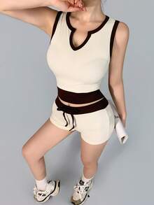 DAZY Conjunto de ropa deportiva casual para mujer de estilo coreano para verano y otoño, top corto de tirantes con cuello en V y bloques de color beige y marrón & shorts con cordón - Beis - Ver 6