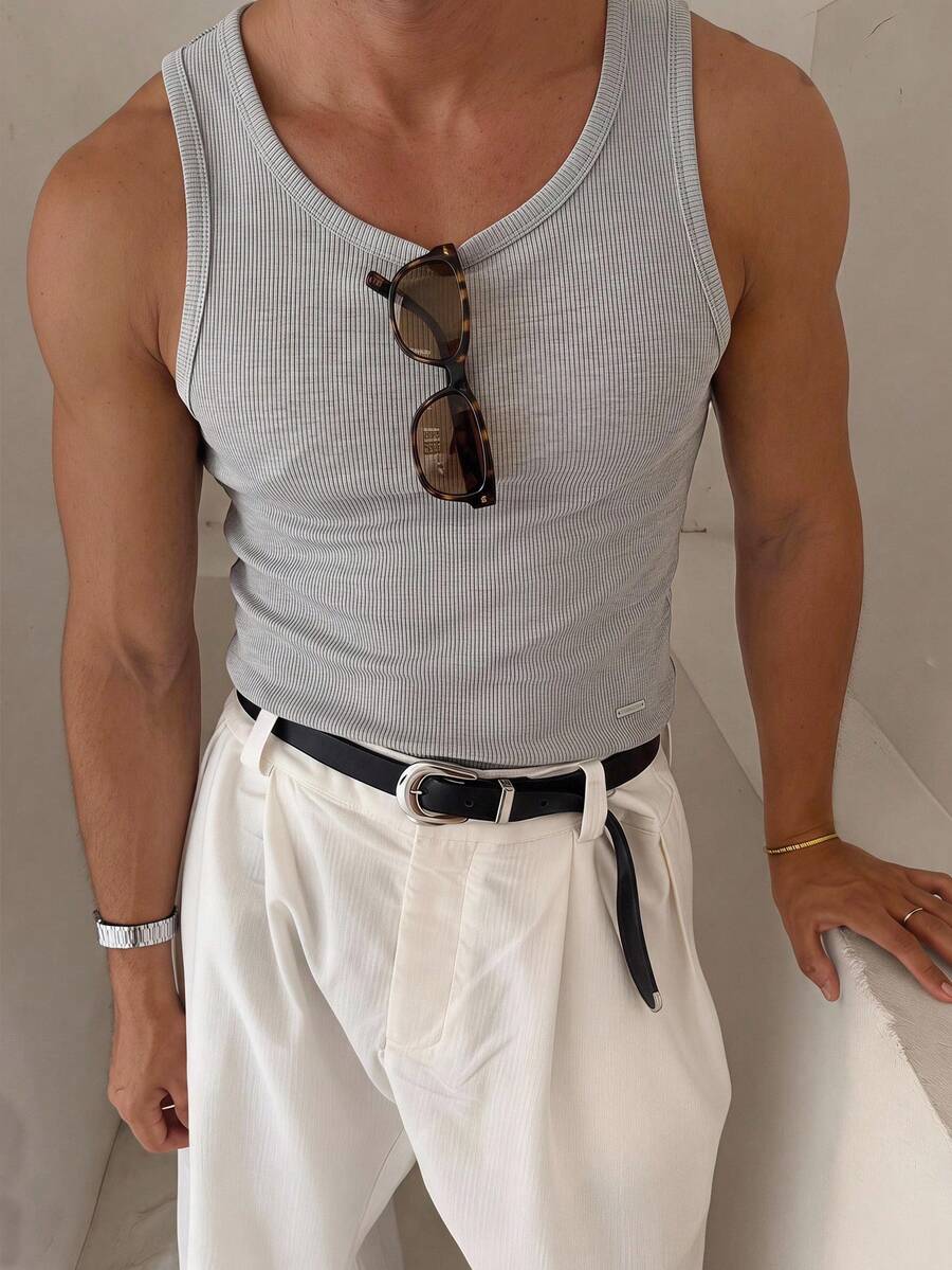 Manfinity BRENVOR Tank Top Pria Ukuran Standar, Modis, Kasual, Minimalis, Slim Fit, Kain Serbaguna - Grey - View 1