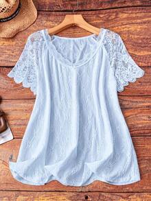 Linhara 大尺碼女款蕾絲拼接插肩袖休閒T恤 - 淺藍色 - 查看 1