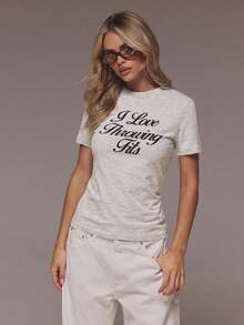 MUSERA 圖案印花「I Love Throwing Fits」粉色圖案 T 恤 口號款 春夏度假節日 伊比薩 優雅休閒 嘉年華 節慶 Y2K - 淺灰色 - 查看 5