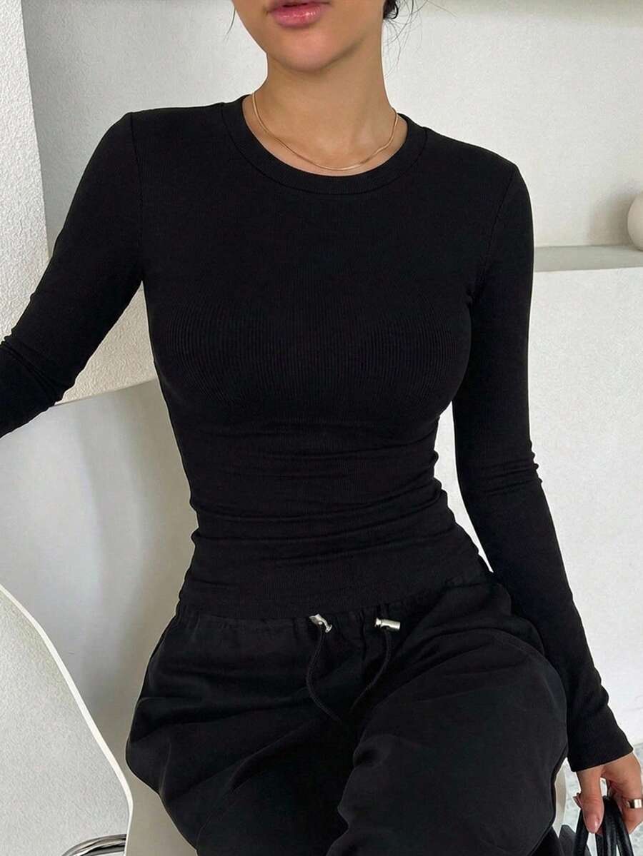 DAZY 女款圓領素色修身百搭日常長袖T恤 - 黑色 - 查看 1