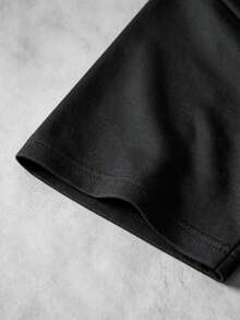 BATMAN X SHEIN Manfinity EMRG 男士字母印花短袖T恤與短褲休閒日常套裝 - 彩色 - 查看 3