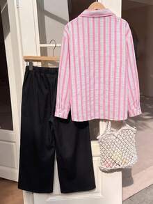SHEIN Tween女孩淺卡其色紋理2件套，刺繡翻領長袖襯衫搭配同材質鬆緊腰寬腿褲，親膚面料，休閒隨性風格女裝，春夏/秋冬日常街頭穿搭通勤套裝，小眾設計極簡風童裝 - 彩色 - 查看 2