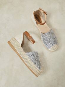 Styleloop Ladies Retro Silver Vacation Style Hollow Woven Pull-Up Belt Hemp Rope Platform Shoes - Silver - View 10