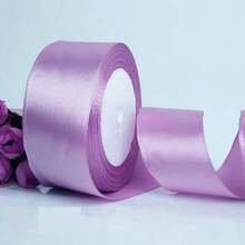 1 Rollo de Cinta de Satén de Poliéster - Caja de Regalo, Caja de Caramelos, Caja de Pastel, Cinta de Decoración de Flores Frescas (Teñida a Máquina con Ligera Diferencia de Color) - Morado - Ver 4
