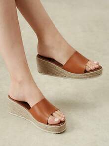 Styleloop Women's Fashionable Versatile Buckle Design Thick Sole Wedge Sandals For Daily Wear - Dark brown + leather surface - View 4