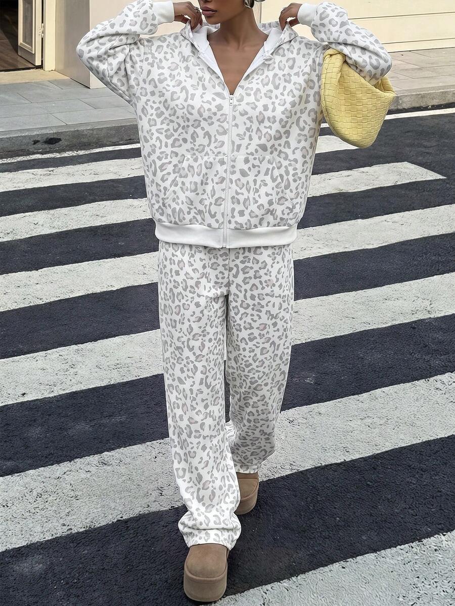 SHEIN 青少年女孩豹紋長袖拉鍊連帽外套與長褲休閒套裝 80年代老錢風 怪趣風 城市度假 白色 秋季 - 彩色 - 查看 1