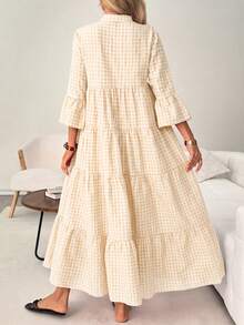 SHEIN LUNE 休閒鄉村風熱帶法式波希米亞女款秋季度假格紋海灘早午餐野餐洋裝 白色 - 卡其色 - 查看 3