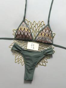Swim Mod 夏季海灘女款兩件式泳衣套裝 特殊紋理布料 三角綁帶上衣與抓皺比基尼泳褲 - 墨綠色 - 查看 3