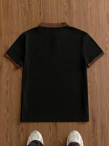 SWAVVY Camisa polo de manga corta con bloques de color, patchwork y bordado de letras para hombre - Negro - Ver 3