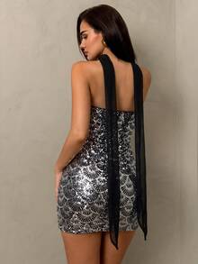 SHEIN Glamour 女款亮片性感約會之夜夜店派對無肩帶迷你洋裝，黑色與銀色，適合夏季與萬聖節 - 黑與白 - 查看 2