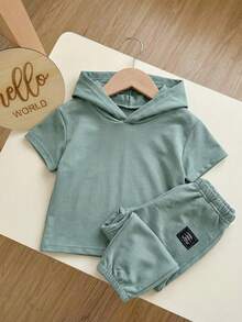 SHEIN Baby Boy/Girl Sage Green Striped Contrast Color Hooded Sleeveless Top,Elastic Waist Pants 2-Piece Set,Summer Casual Vacation Collegiate Style Outfit - Multicolor - View 4