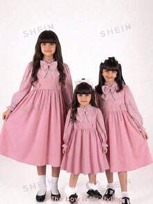 SHEIN Tween女孩返校穿搭，修身粉色與白色拼接長袖洋裝，3D蝴蝶結裝飾，翻領開襟，復古學院風，精緻粉色與白色格紋大3D蝴蝶結襯衫洋裝，休閒校園風 - 粉色 - 查看 2