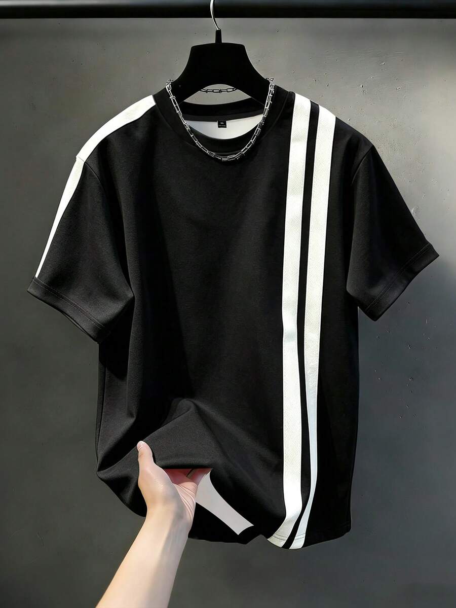 Manfinity Homme Men's Plus Size Contrast Stripe Short Sleeve T-Shirt - Black and White - View 1