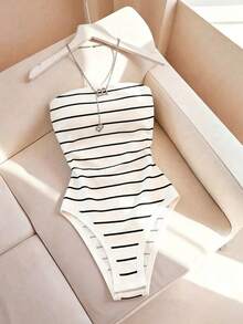 SHEIN Franclia Bodysuit Wanita Ukuran Plus Bergaris Tanpa Tali, Model Slim Fit Seksi, Modis - Putih - View 3