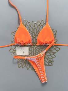 SHEIN Swim 2件組春夏海灘度假紋理布料金色太陽吊飾掛脖三角比基尼上衣與比基尼褲性感女款泳衣套裝 - 彩色 - 查看 2