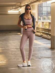 Aralina 女款 2 件組雙層條紋短版上衣（純色內層）搭配條紋緊身褲，純色腰頭瑜伽健身套裝 - 彩色 - 查看 10