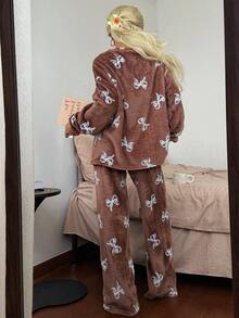 SHEIN 女款蝴蝶結印花冬季新款長袖褲裝家居服套裝 - 咖啡棕 - 查看 2