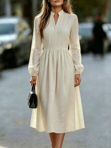 Balvessa Đầm nữ màu mơ phong cách công sở, cổ đứng, chất liệu linen, chiết eo tôn dáng, tay bo chun - Màu be - Xem 1