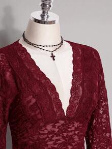 SHEIN ICON Plus Size Y2K Sexy V-Neck Lace Patchwork Flare Sleeve Top - Burgundy - View 10