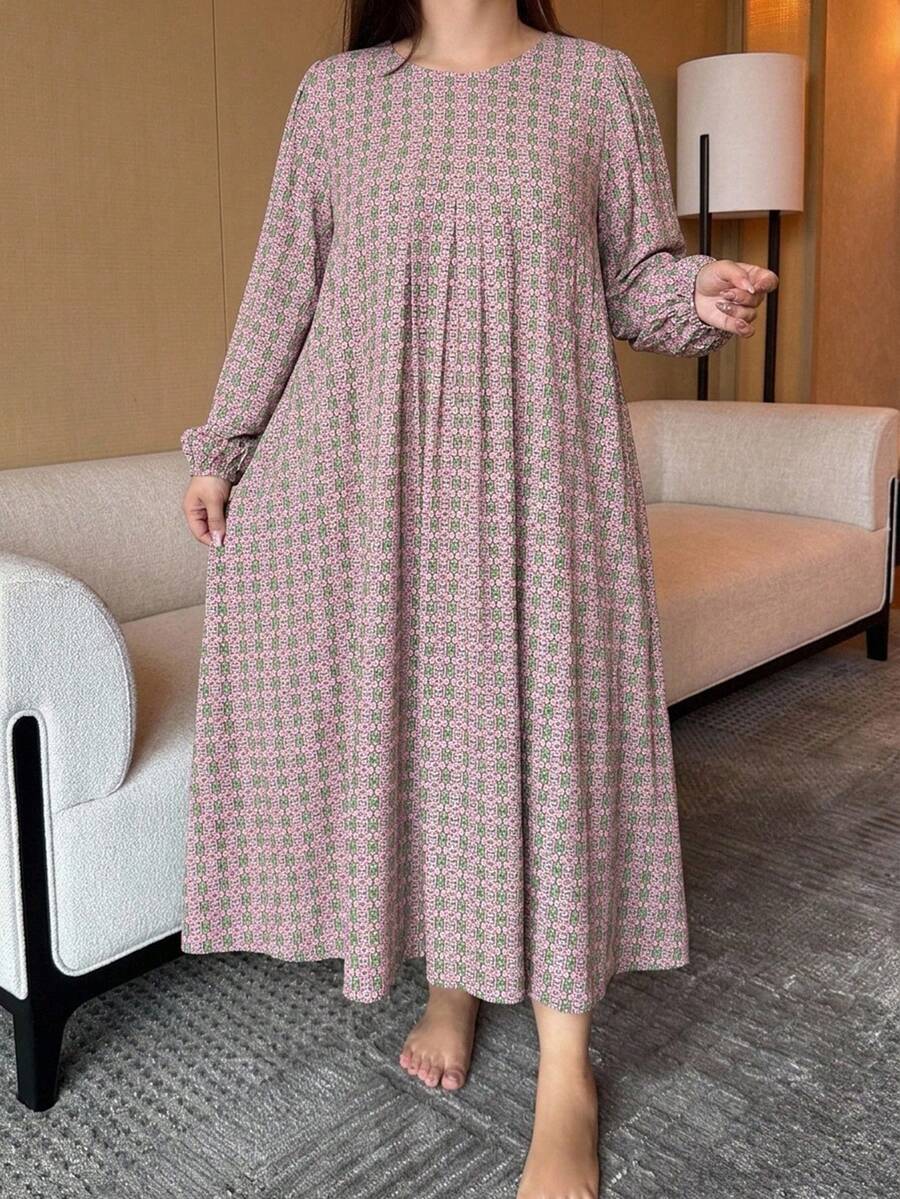 Dazy Plus 時尚葉子與花卉印花圓領 A 字版型寬鬆長款居家服優雅睡袍 秋季 - 粉色 - 查看 1