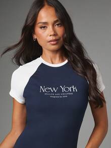 MISSGUIDED New York Health And Wellness Chest Print Crop Raglan T-Shirt Crew Neck Short Sleeve Color Block Slim Fit Tee Summer Essential - Royal Blue - View 6